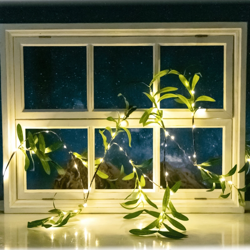 Aigostar - Corrente solar LED 60xLED/4m IP65 branco quente azeitona