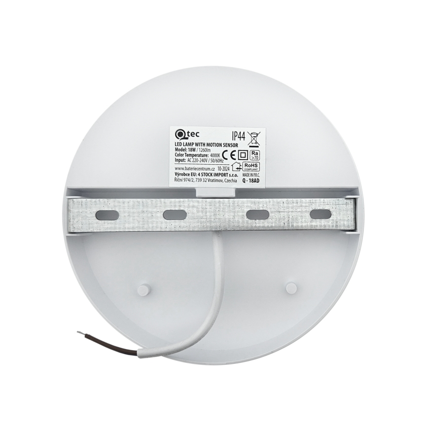 Aplique de parede exterior com LED e sensor de movimento, 18W/230V, IP44, branco