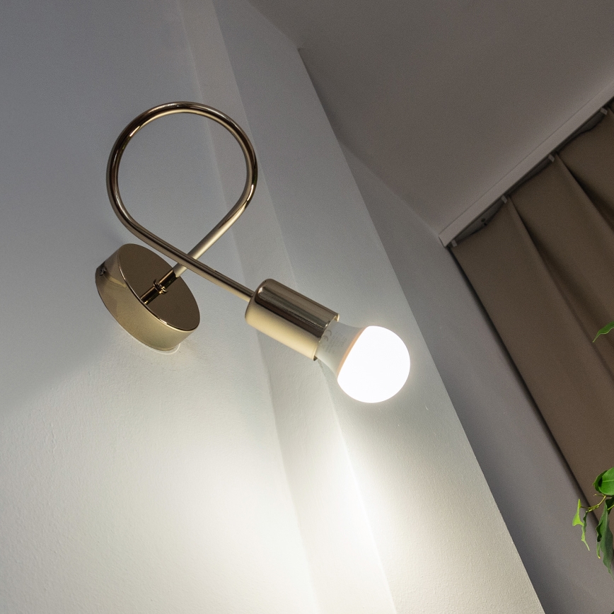 Aplique de parede OXFORD 1xE27/15W/230V dourado