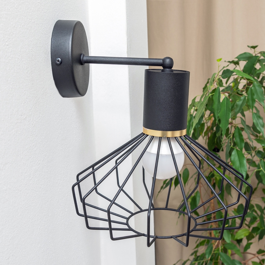 Aplique de parede SOLANO 1xE27/15W/230V preto/dourado
