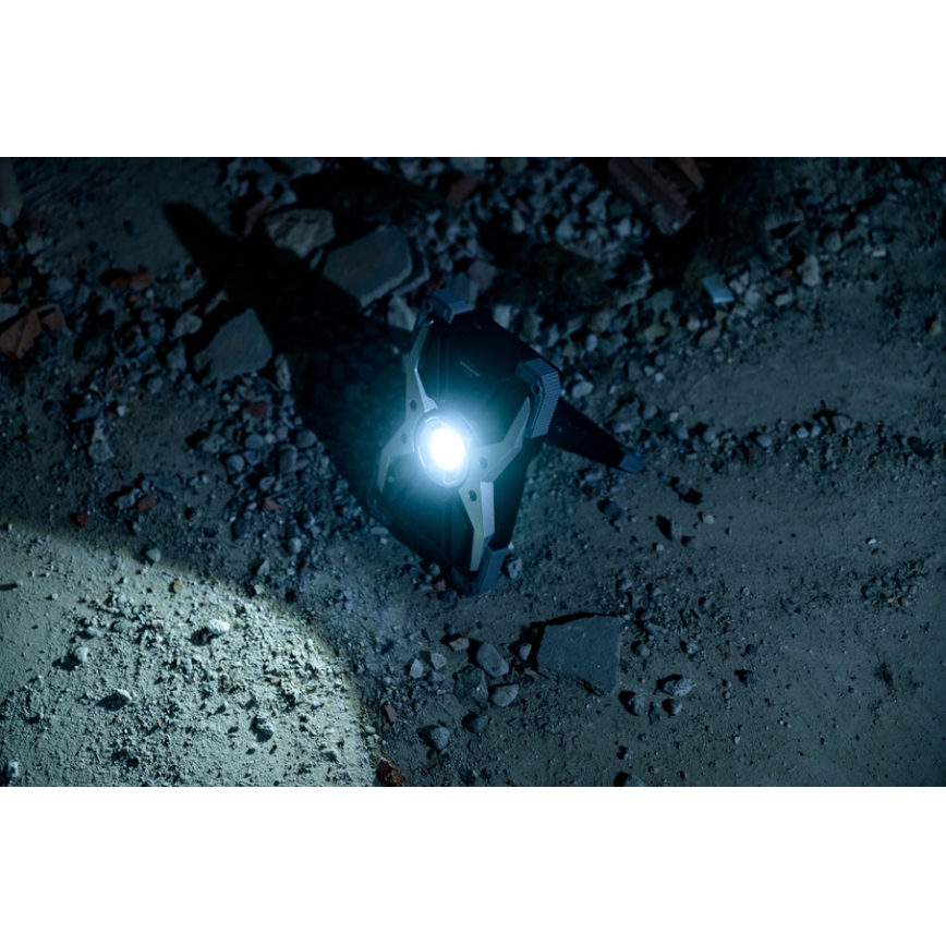 Brennenstuhl - Holofote LED recarregável LED/15W/5V 5000 mAh IP65