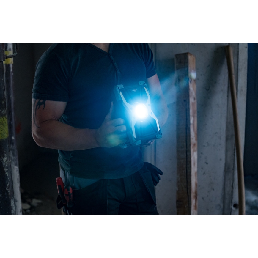 Brennenstuhl - Holofote LED recarregável LED/15W/5V 5000 mAh IP65