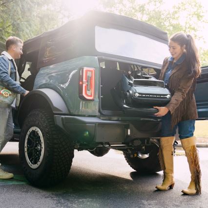 Bright Starts - Andarilho para bebé FORD BRONCO