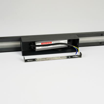Brilagi - Aplique de parede exterior LED LINEO LED/24W/230V 3000K IP65 100 cm preto