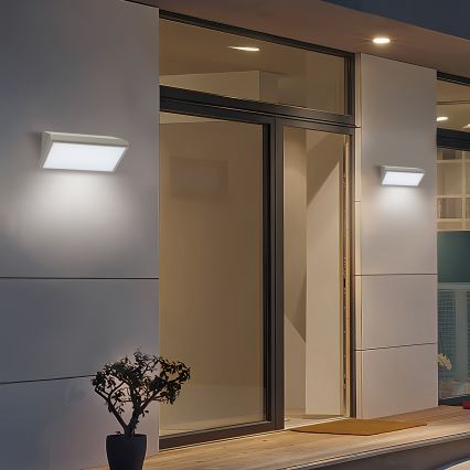Brilagi - Iluminação de parede exterior LED TRIANGLE LED/20W/230V cinzento IP65