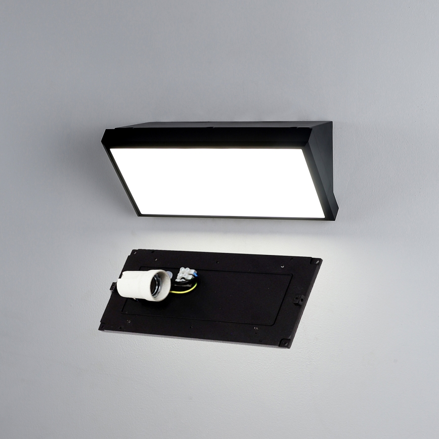 Brilagi - Iluminação de parede exterior TRIANGLE 1xE27/60W/230V preto IP65