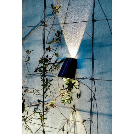 Brilagi - Iluminação de parede solar LED PYRAMID LED/2W/3,2V 1300 mAh IP54