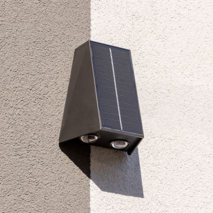 Brilagi - Iluminação de parede solar LED PYRAMID LED/2W/3,2V 1300 mAh IP54