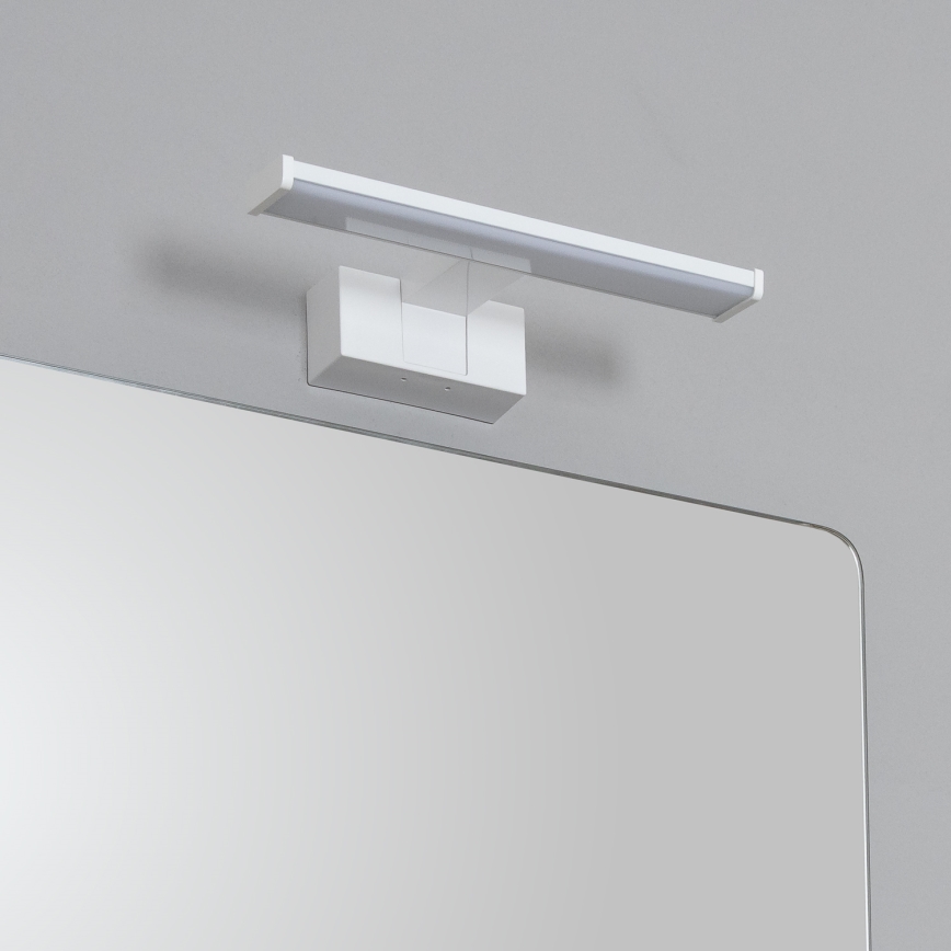 Brilagi - Iluminação LED 3 em 1 para espelho de casa de banho VESTRA LED/6W/230V 30 cm IP44 branco
