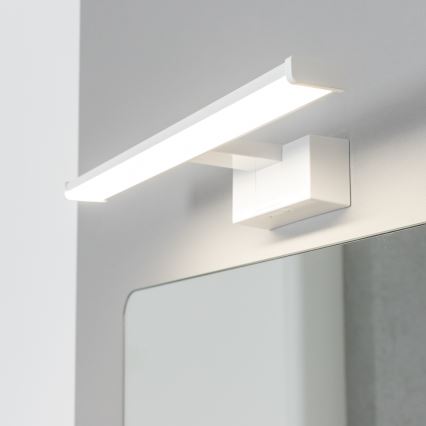 Brilagi - Iluminação LED para espelho de casa de banho 3 em 1 VESTRA LED/8W/230V 40 cm IP44 branca