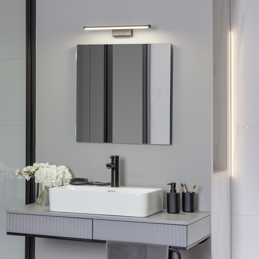 Brilagi - Iluminação LED para espelho de casa de banho 3 em 1 VESTRA LED/8W/230V 40 cm IP44 preto