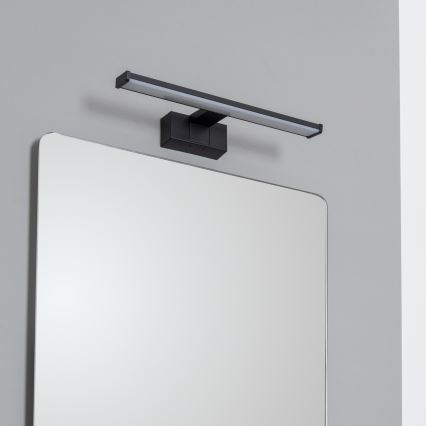 Brilagi - Iluminação LED para espelho de casa de banho 3 em 1 VESTRA LED/8W/230V 40 cm IP44 preto