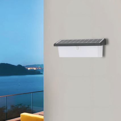 Brilagi - Luminária de parede solar LED com sensor SUN RAY LED/6W/3,7V 2200 mAh IP44