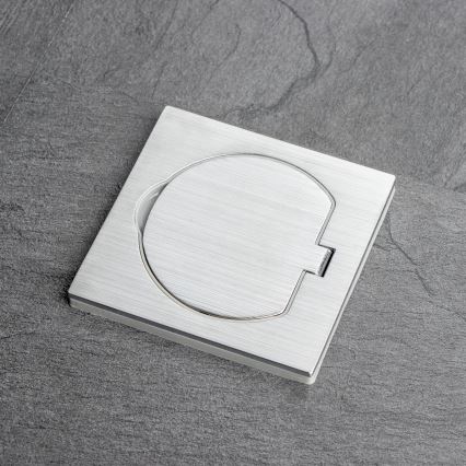Brilagi - Tomada de chão de encastrar para exterior IP55 cromado mate quadrado