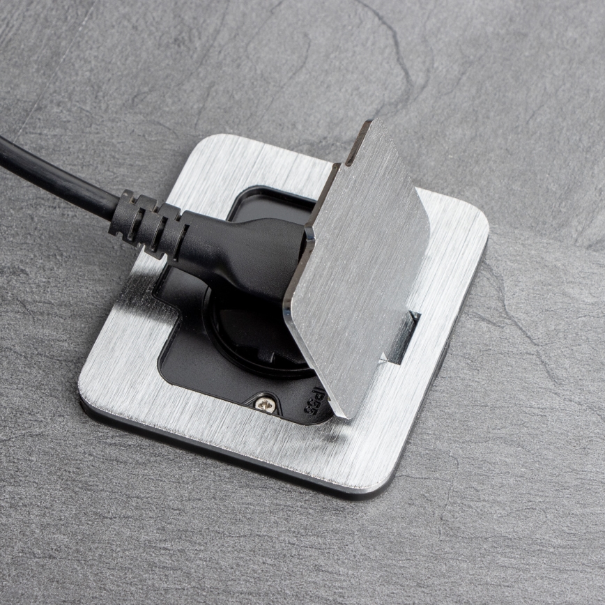 Brilagi - Tomada de chão de encastrar para exterior IP55 cromado mate retangular