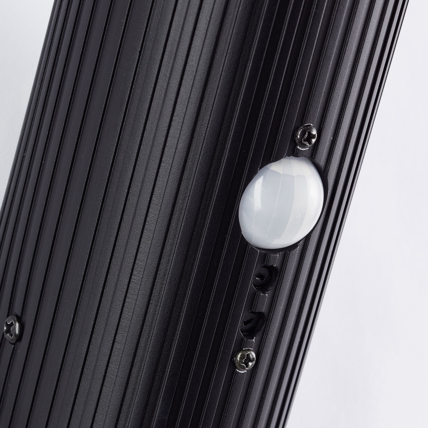 Brilliant - Iluminação de parede exterior com sensor KALEO 1xE27/10W/230V IP44 preto