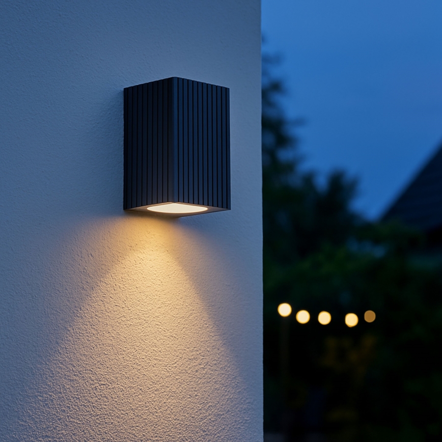 Brilliant - Iluminação de parede exterior JELANI 1xGU10/10W/230V IP44 preto
