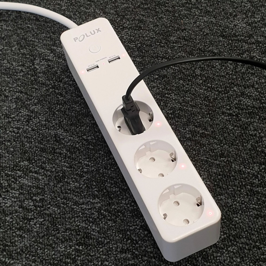 Cabo de extensão SMART com interruptor 1,5m + 2xUSB/Wi-Fi Tuya SCHUKO