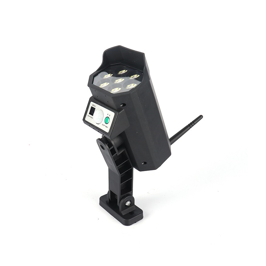 Câmara de segurança fictícia LED com sensor e painel solar LED/5W/5,5V IP65 + controlo remoto
