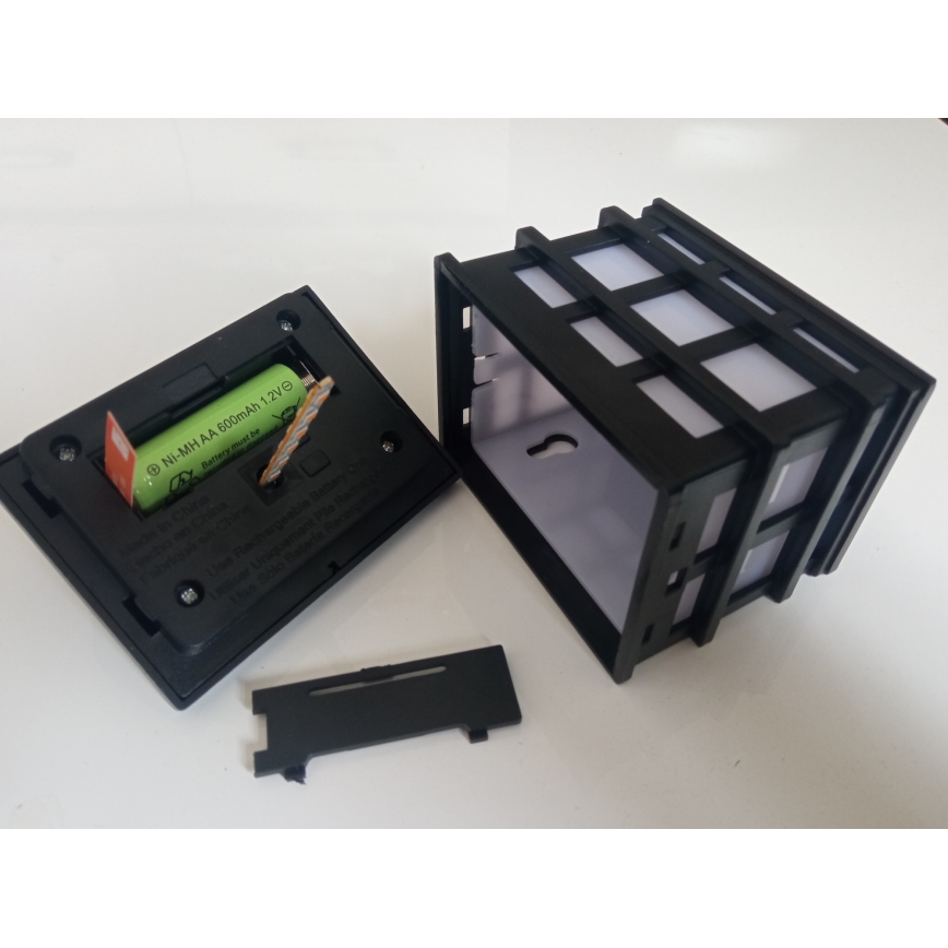Candeeiro de parede solar LED com sensor de crepúsculo LED/2V 70 mAh IP44
