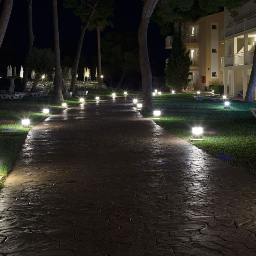 Candeeiro exterior LED LED/10W/230V 25cm 6400K IP65 branco