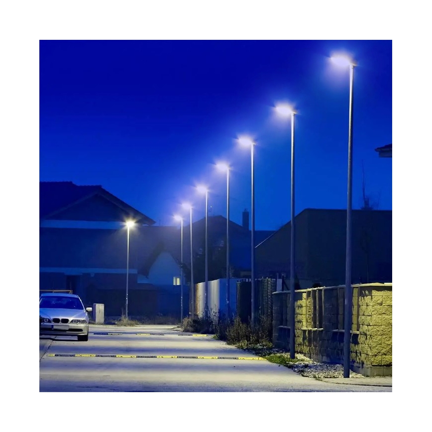 Candeeiro público LED SAMSUNG CHIP LED/50W/230V 6400K IP65