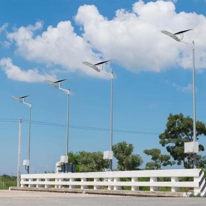 LED Regulação solar rua candeeiro SAMSUNG CHIP LED/50W/6,4V 4000K IP65 + controlo remoto