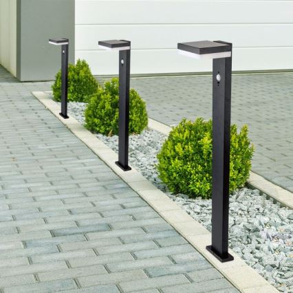 Candeeiro solar LED com sensor LED/2W/3,7V IP54 3000K angular preto