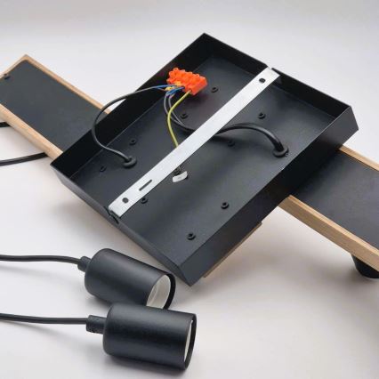 Candeeiro suspenso CORTINA 4xE27/15W/230V preto/carvalho