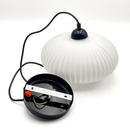 Candeeiro suspenso HARMA 1xE27/15W/230V diâmetro 25 cm branco/preto