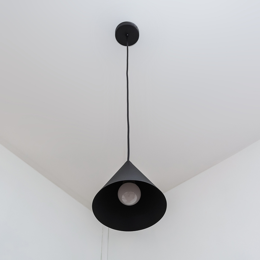 Candeeiro suspenso por cabo ETNA 1xE27/15W/230V Ø 18,5 cm preto