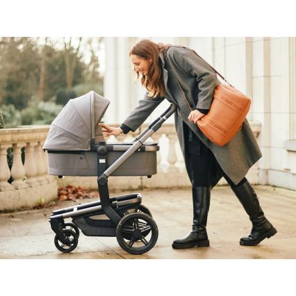 Childhome - Mala de muda da roupa MOMMY CLUB castanho