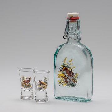 Conjunto 1x frasco de vidro e 2x copos para shots transparente com padrão de lebre