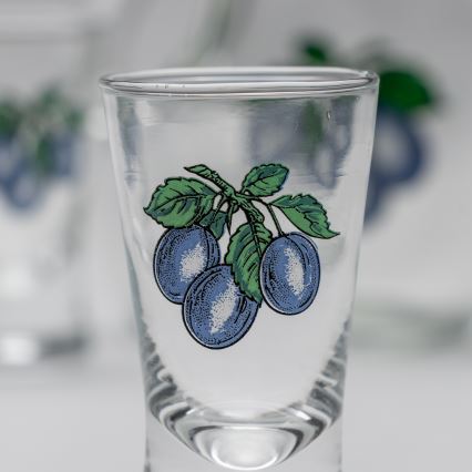 Conjunto 1x garrafa grande + 2x copos para shots transparente com um motivo de ameixa