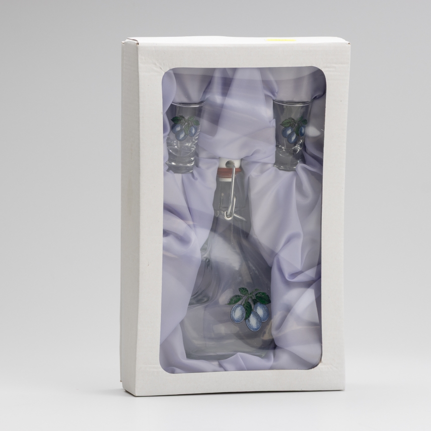 Conjunto 1x garrafa grande + 2x copos para shots transparente com um motivo de ameixa
