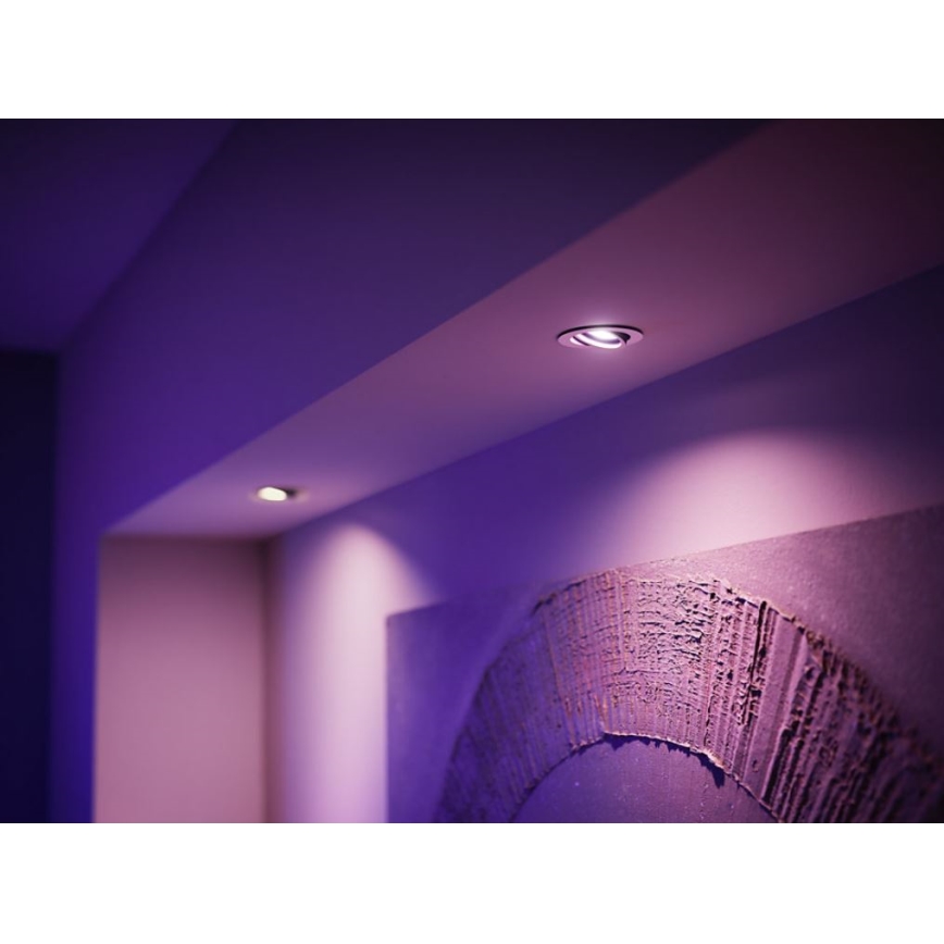 Conjunto básico Philips Hue WHITE AND COLOR AMBIANCE 3xGU10/5,7W/230V 2000-6500K + um dispositivo para conectar