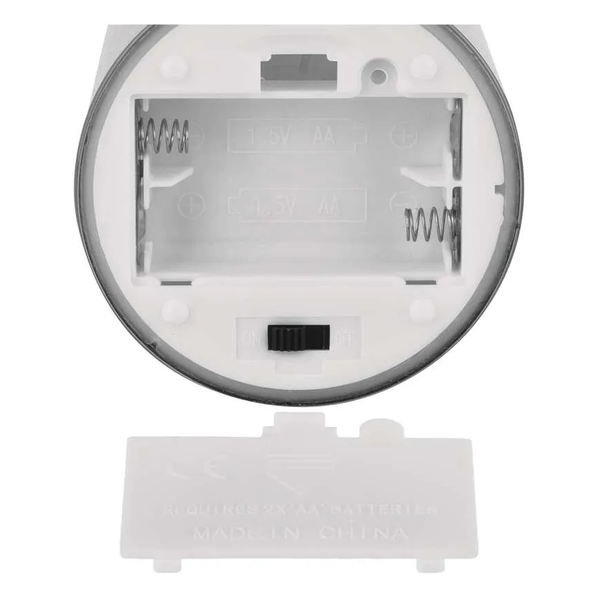 Conjunto de 3 velas LED — Alimentação: 6 pilhas AA