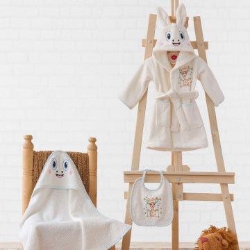 Conjunto infantil de felpa ZURAFA - roupão, toalha, esponja bege