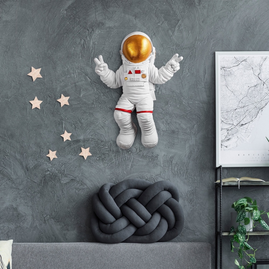 Decoração de parede 47x35 cm astronauta dourado