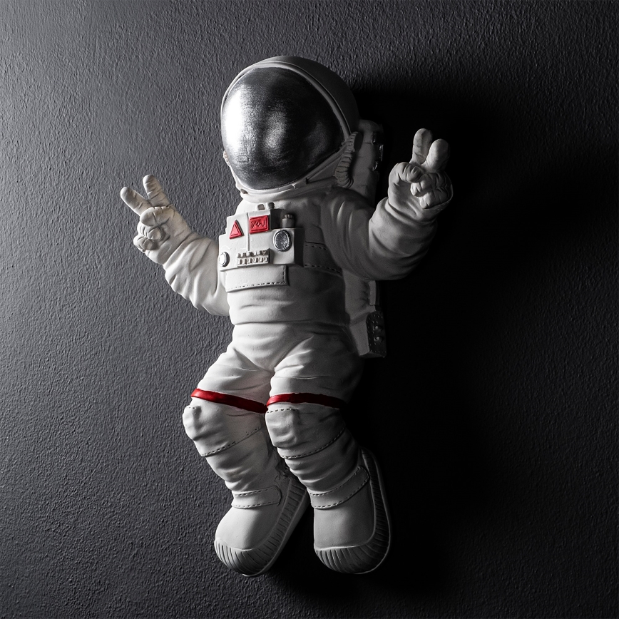 Decoração de parede 47x35 cm astronauta prateado