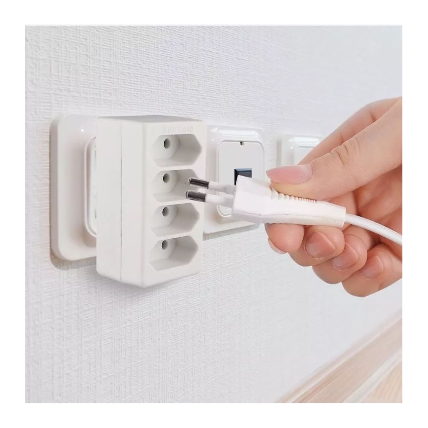 Divisor de tomadas 4x2,5A/230V