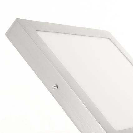 Eglo 94528 - Luz de teto LED FUEVA 1 LED/22W/230V