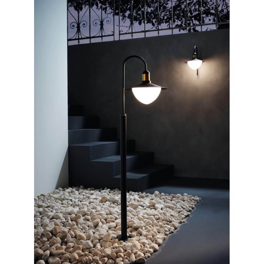 Eglo - Candeeiro de exterior 1xE27/60W/230V IP44