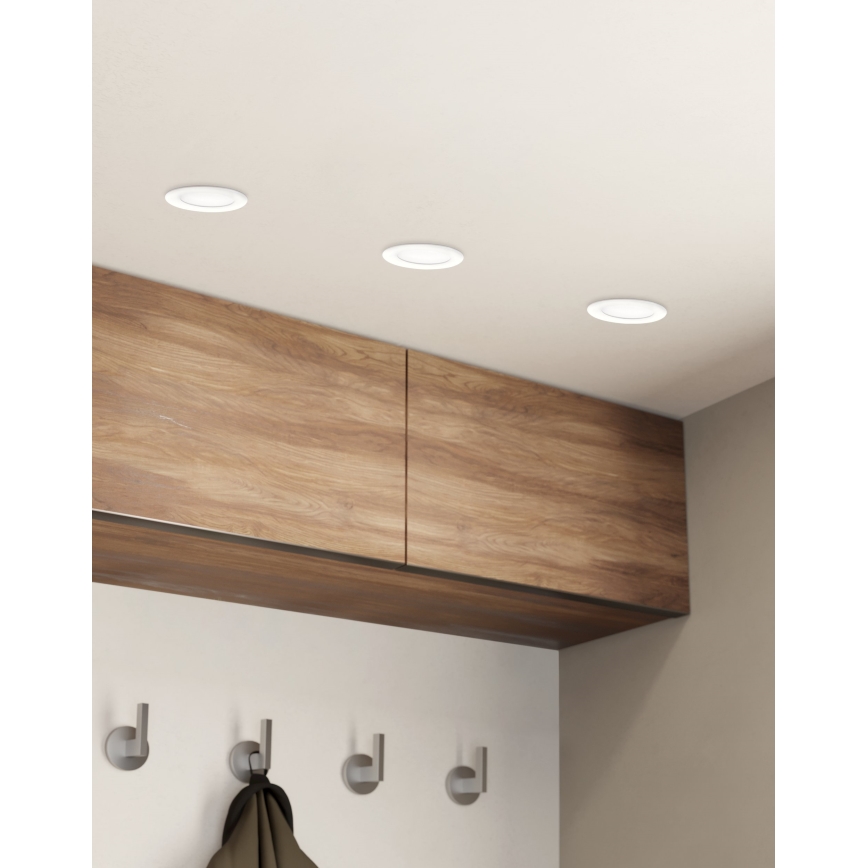 Eglo - Foco de encastrar LED com regulação/5,5W/230V
