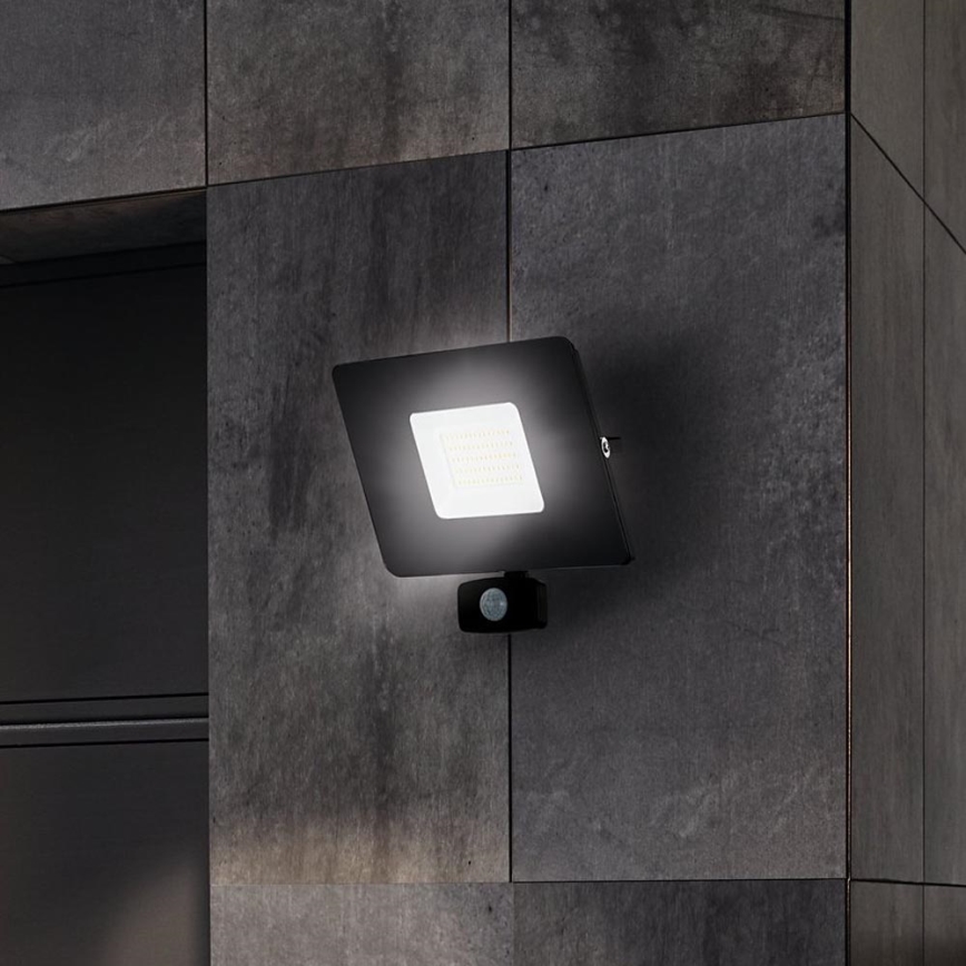Eglo - Holofote com sensor LED LED/50W/230V IP44