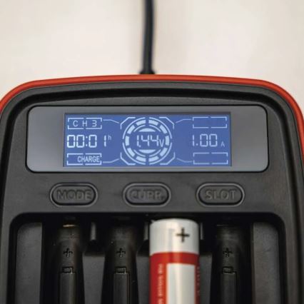 Carregador de pilhas com visor LCD 4xAA/AAA 5V