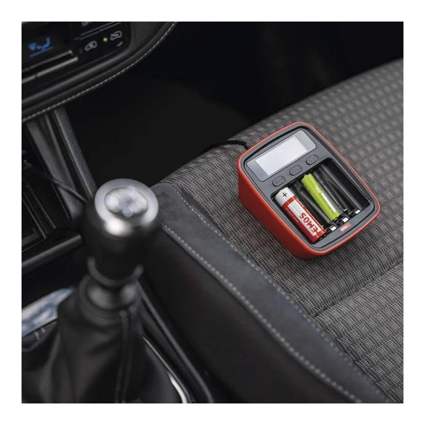 Carregador de pilhas com visor LCD 4xAA/AAA 5V