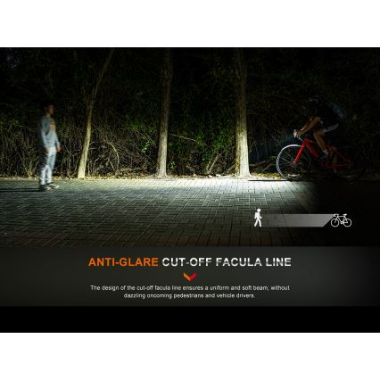 Fenix BC15R- Luz de bicicleta LED recarregável e regulável LED/USB IP66 400 lm 31,5 horas