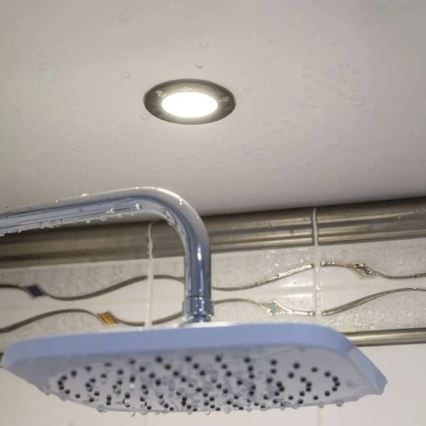 Foco de encastrar LED para casa de banho  LORI LED/4,5W/230V IP65 2700/4000K diâmetro 8,5 cm preto