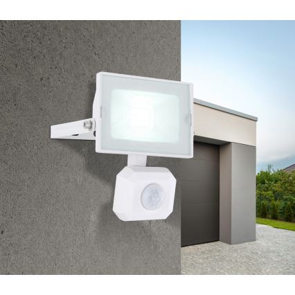 Globo - Holofote LED com sensor LED/10W/230V IP44